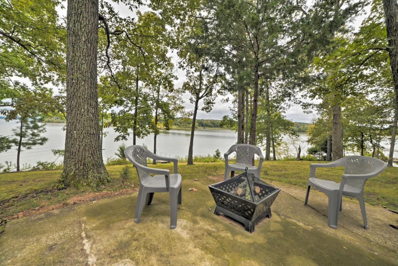 Kentucky Lake Cabin With Private Dock And Fire Pit New Concord Екстериор снимка