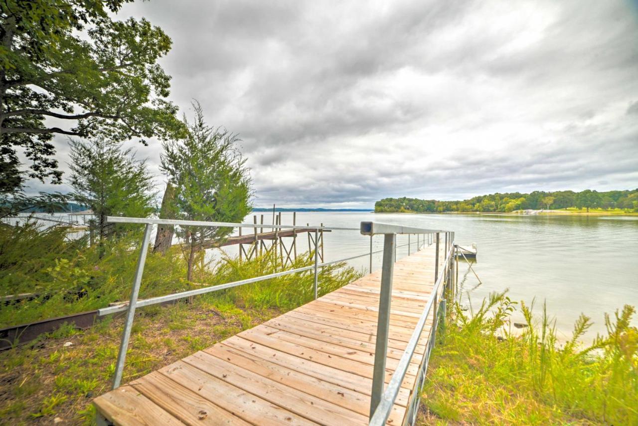 Kentucky Lake Cabin With Private Dock And Fire Pit New Concord Екстериор снимка